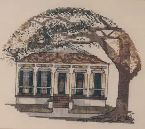 New Orleans Cottage w oak and Courtyards and Cottages